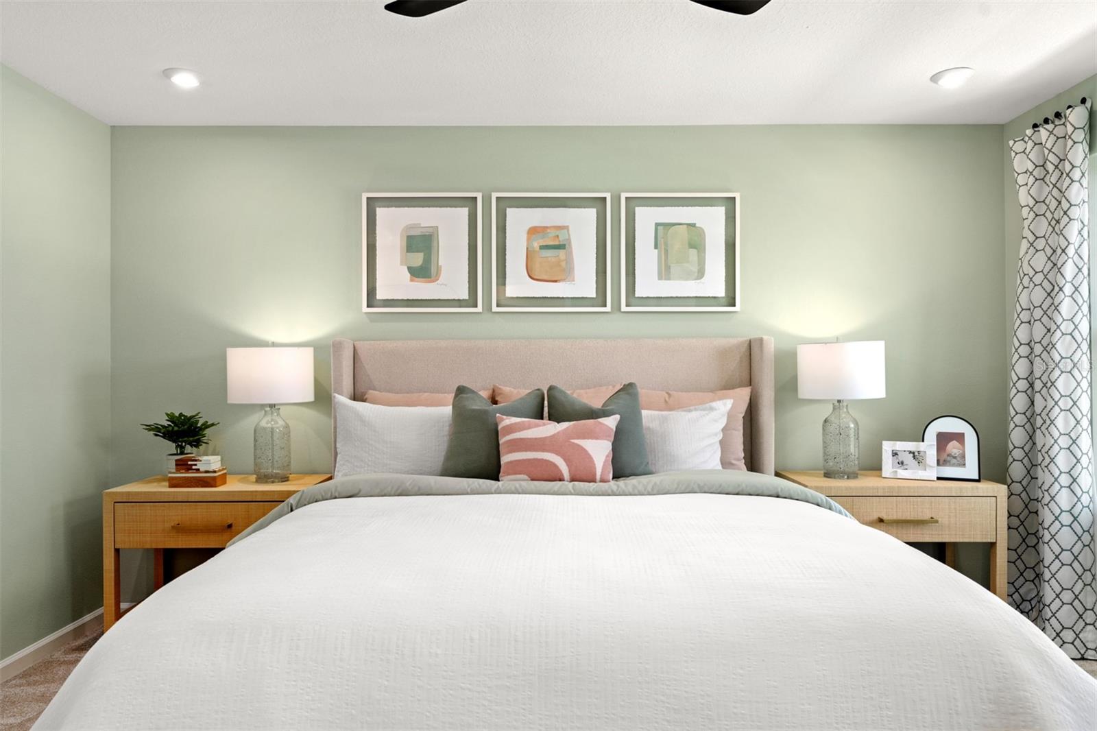 HICKORY GROVE - Residential