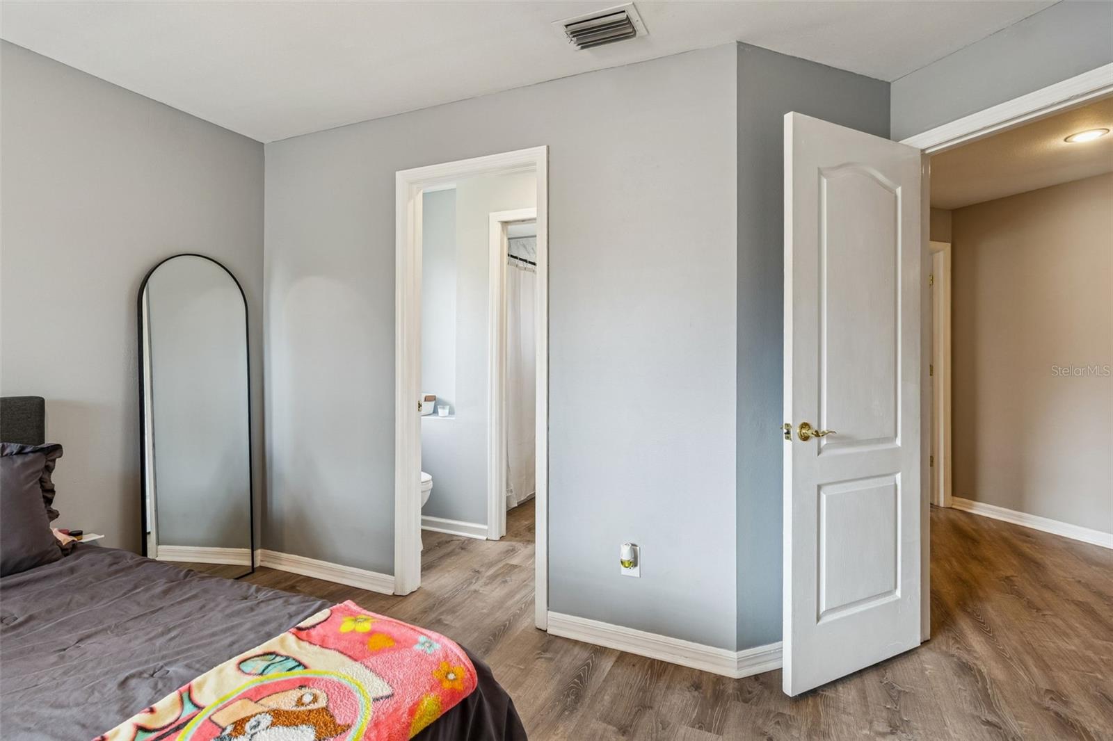 CHAPMAN MANORS - Residential