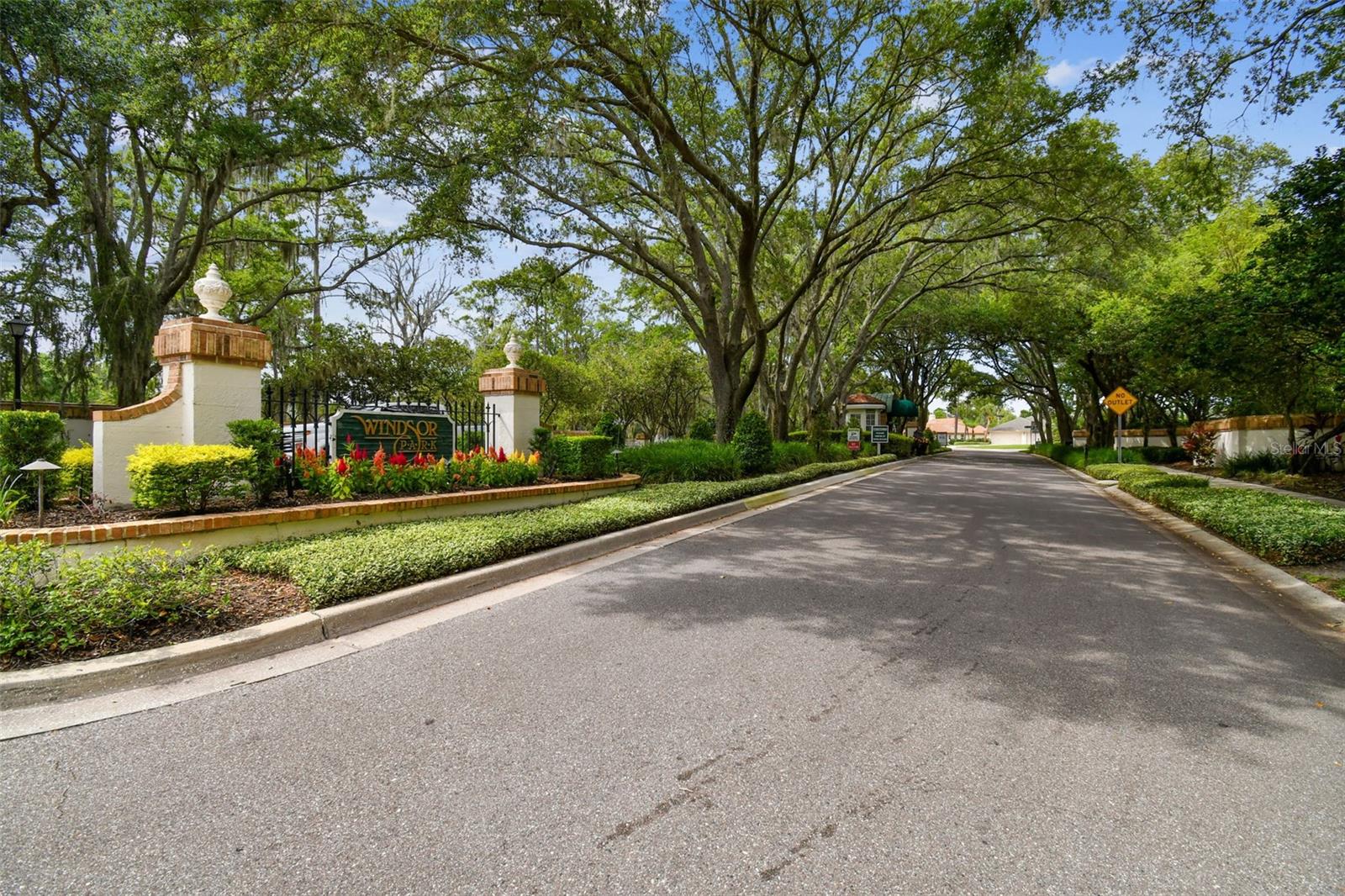 CHAPMAN MANORS - Residential