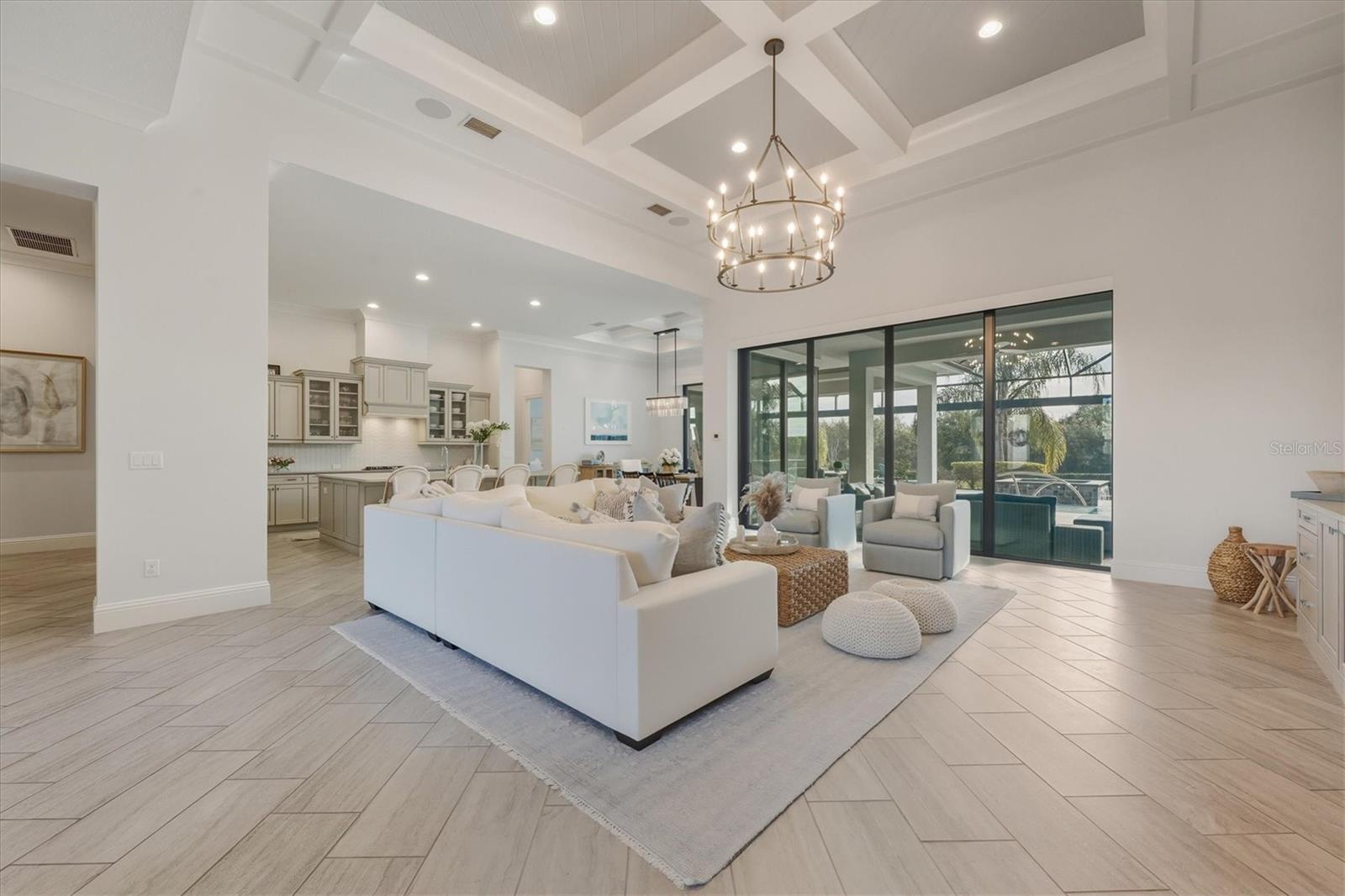 COUNTRY CLUB EAST AT LAKEWD RNCH UU2 - Residential