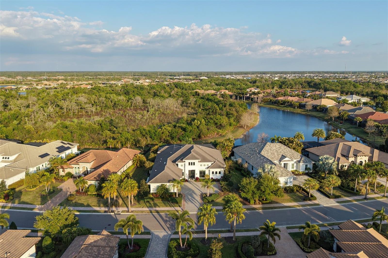COUNTRY CLUB EAST AT LAKEWD RNCH UU2 - Residential