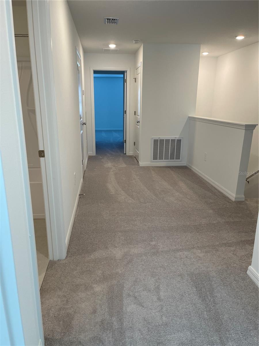 TOWNES/WINDSONG - Residential Lease