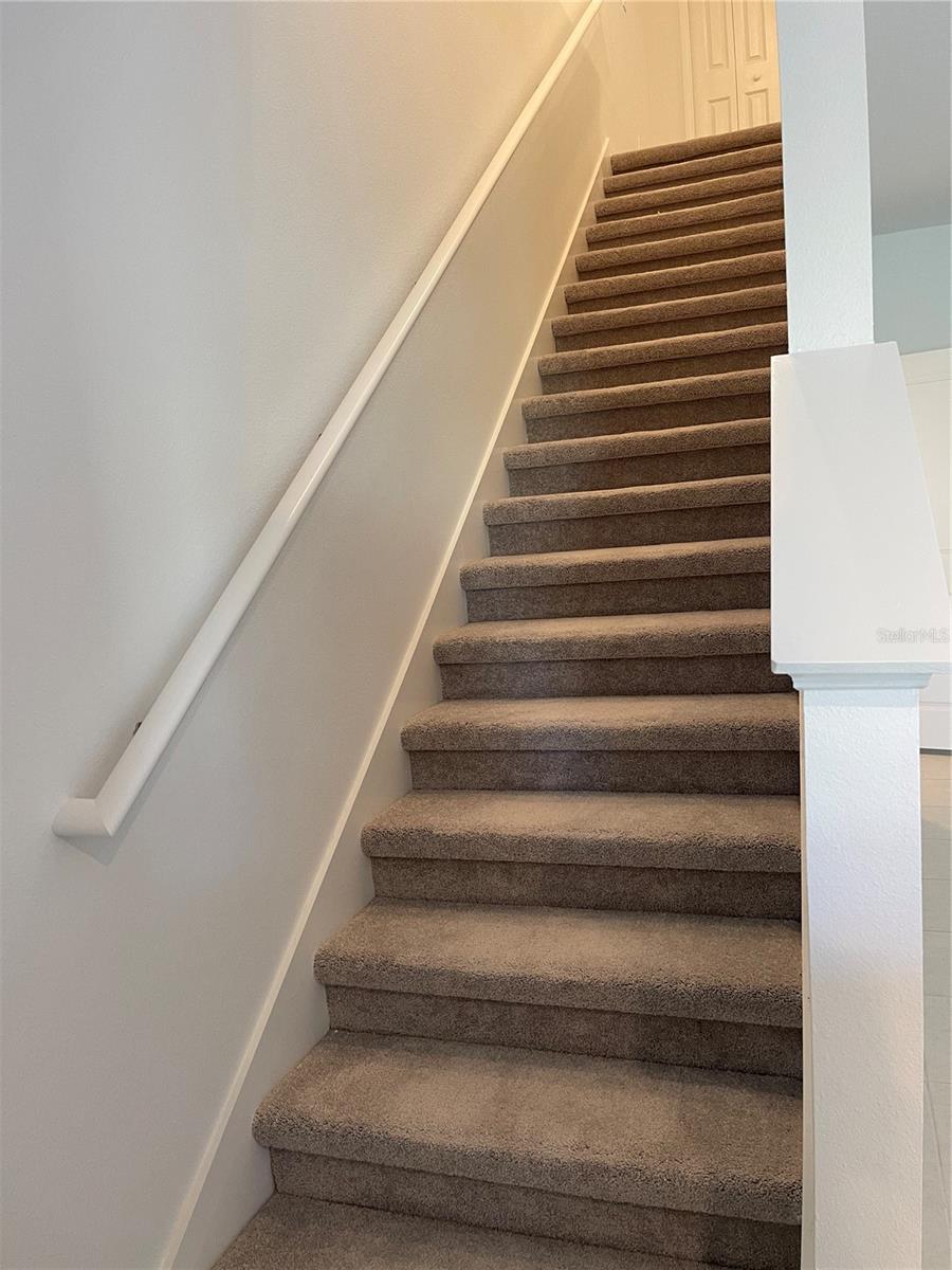 TOWNES/WINDSONG - Residential Lease