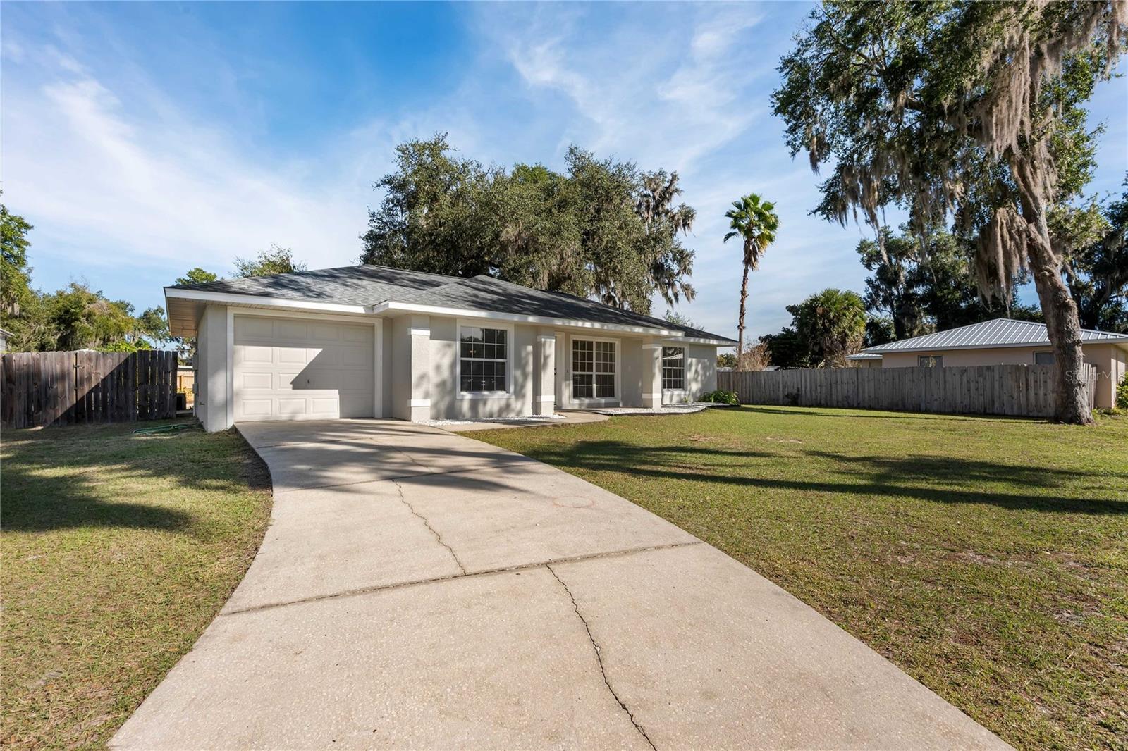 HOLIDAY HAVEN - Residential