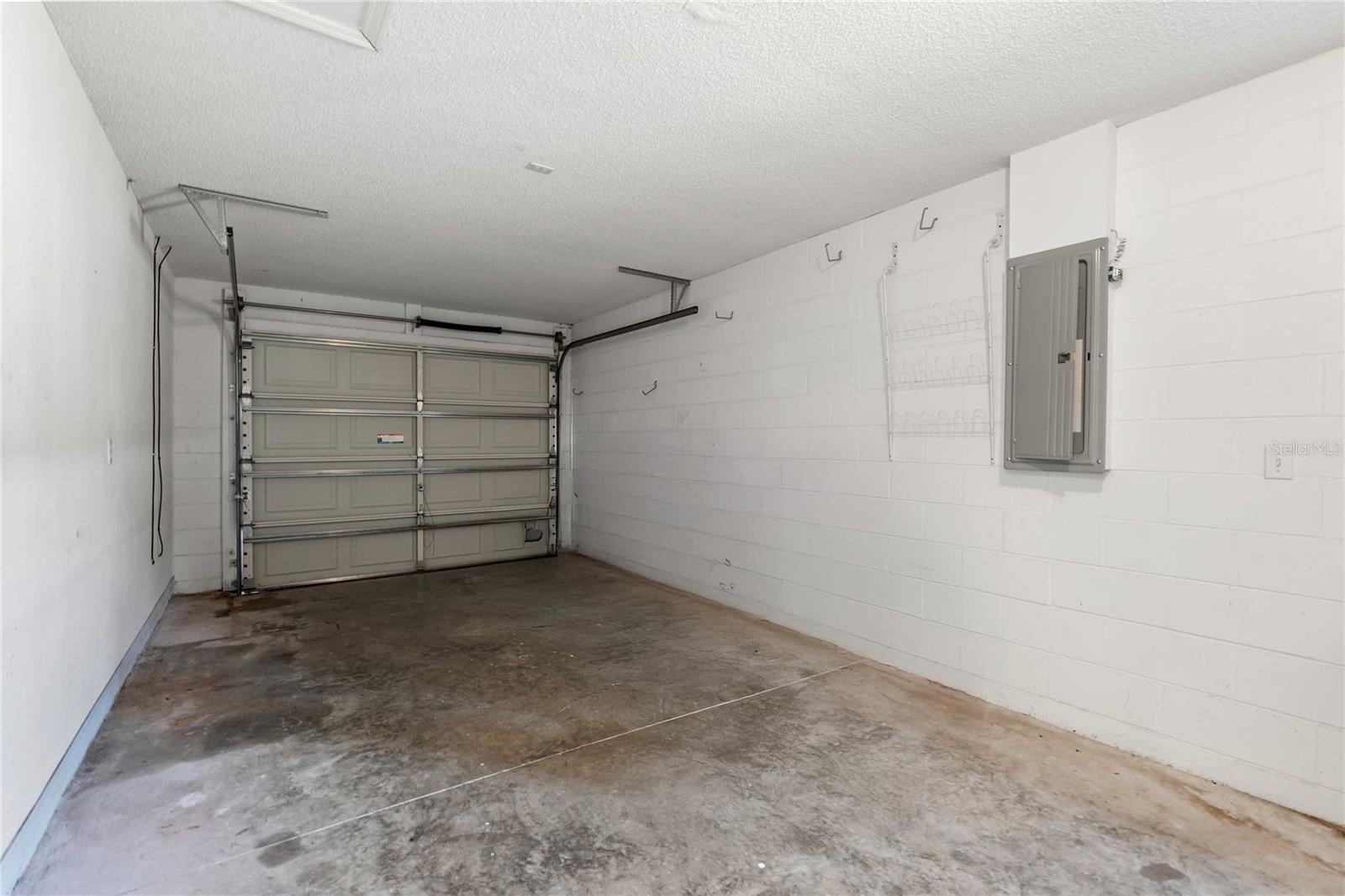 HOLIDAY HAVEN - Residential