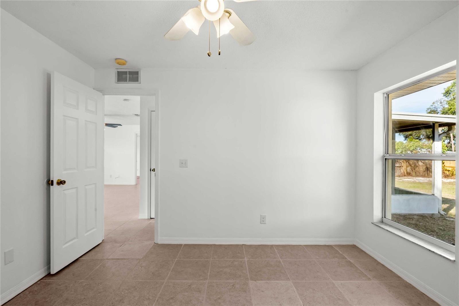 HOLIDAY HAVEN - Residential