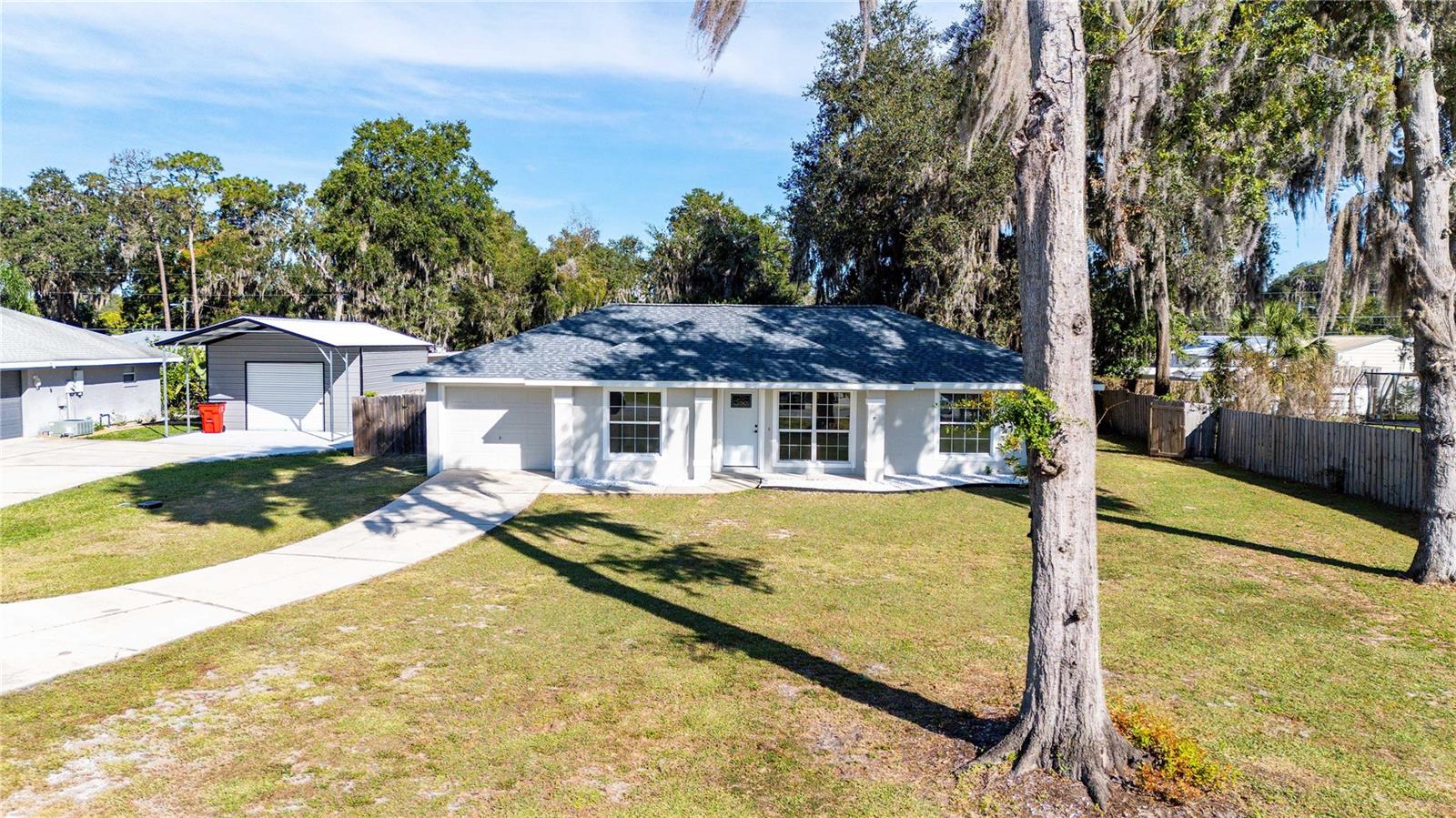 HOLIDAY HAVEN - Residential