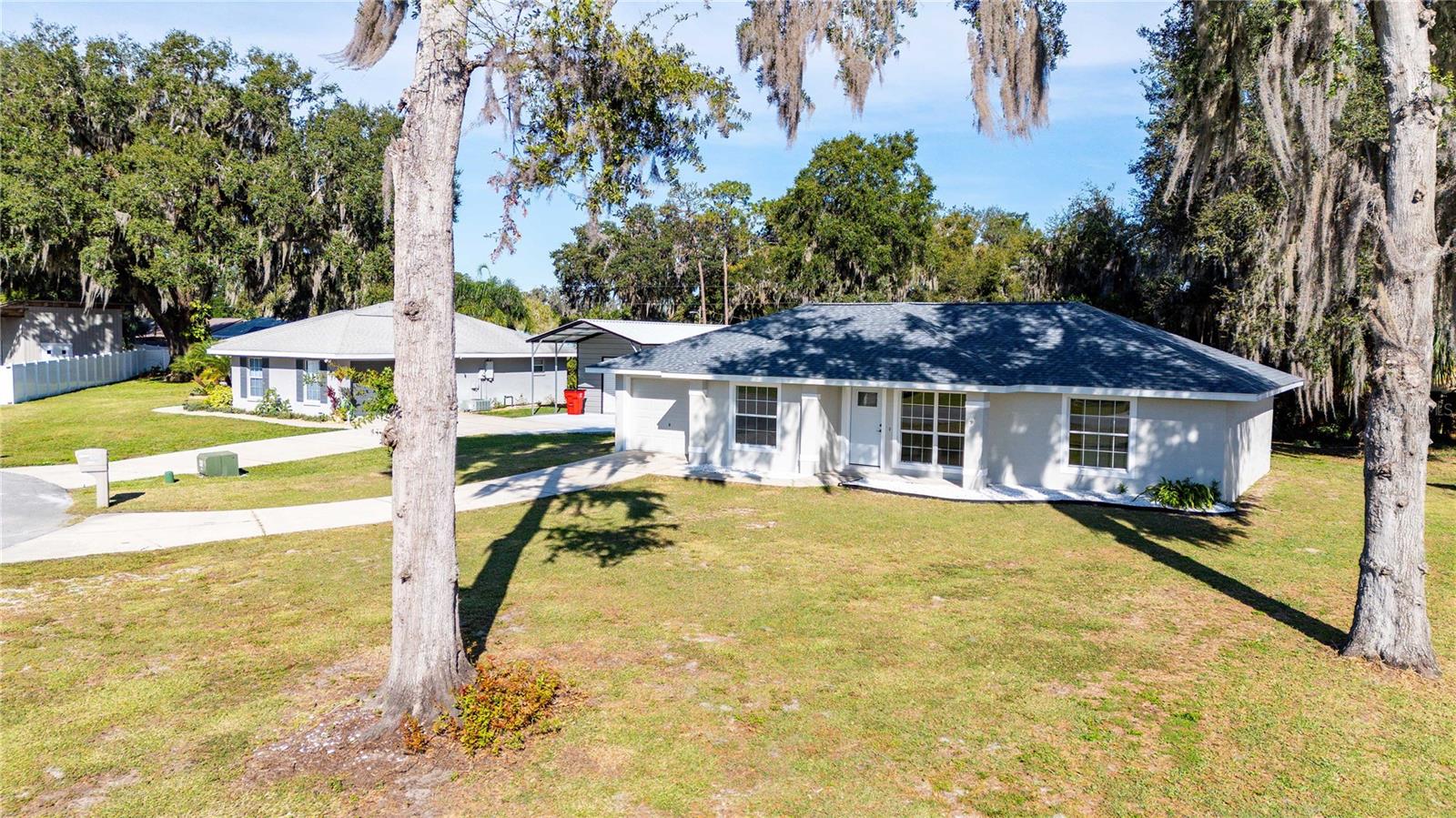 HOLIDAY HAVEN - Residential