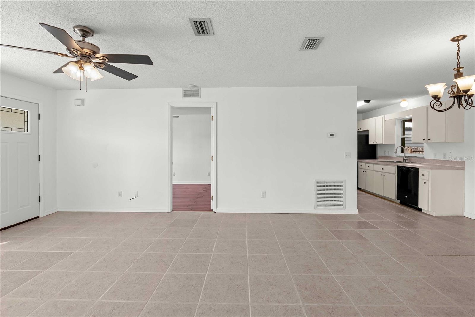 HOLIDAY HAVEN - Residential