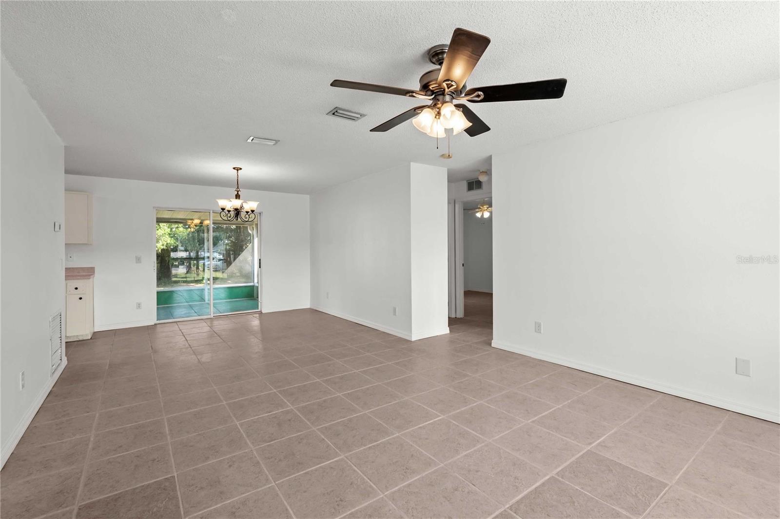 HOLIDAY HAVEN - Residential