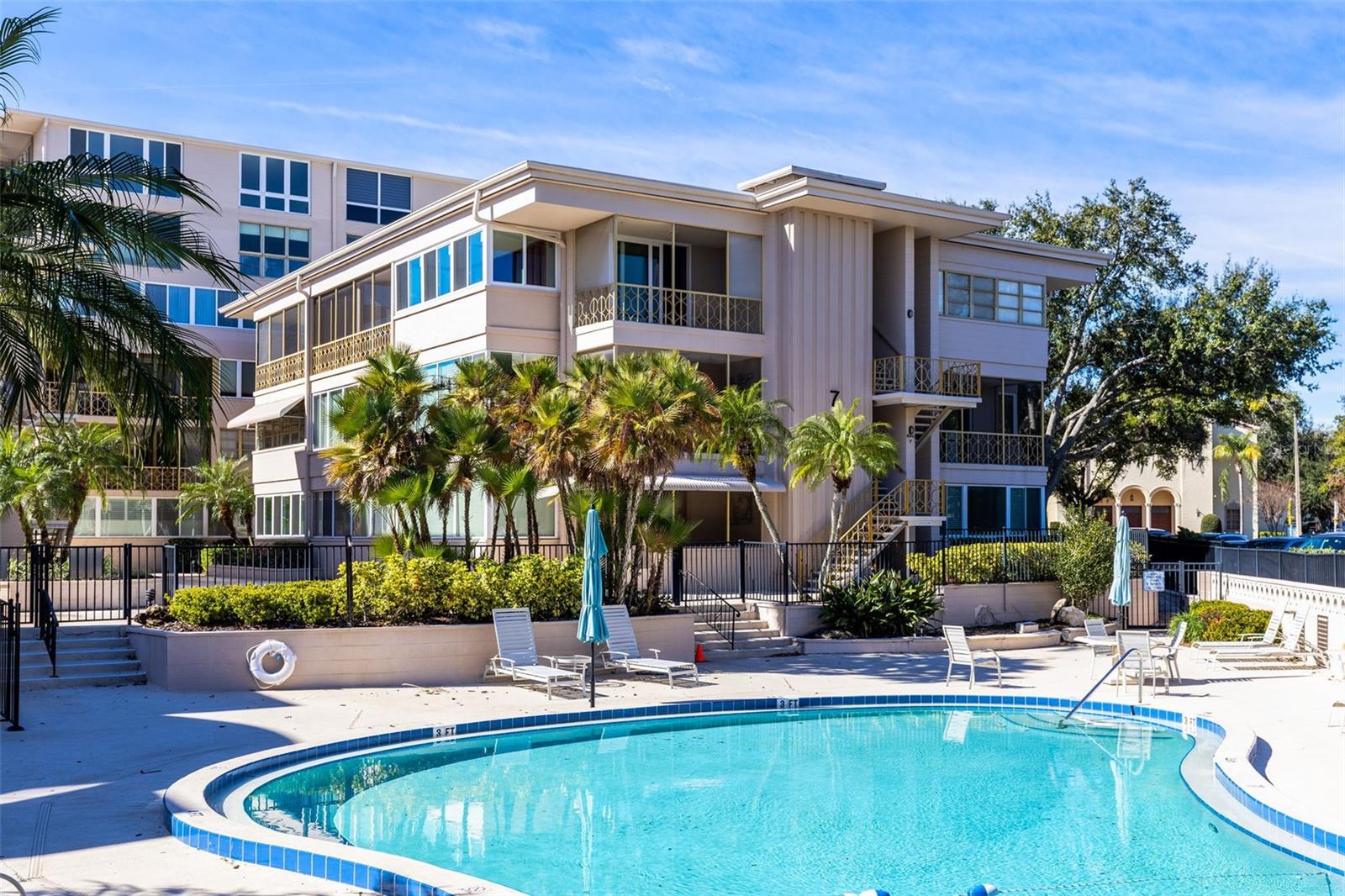 311 E MORSE BOULEVARD 19