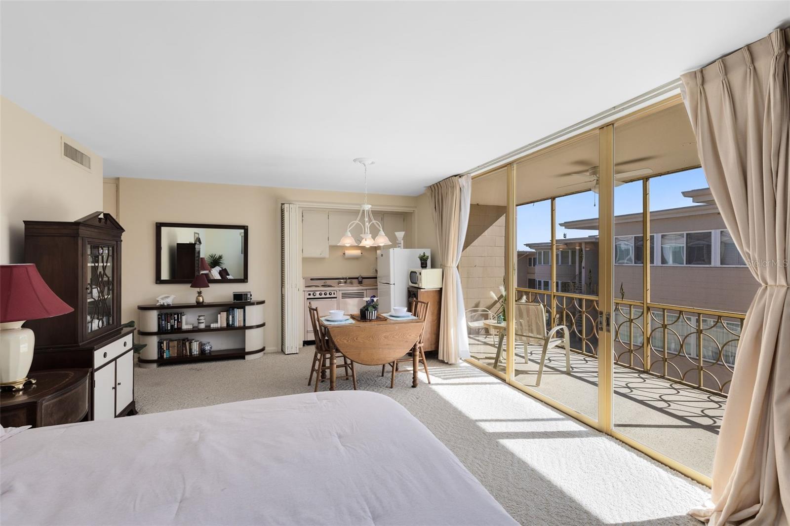 PHILLIPS CIRCLE REP - Residential