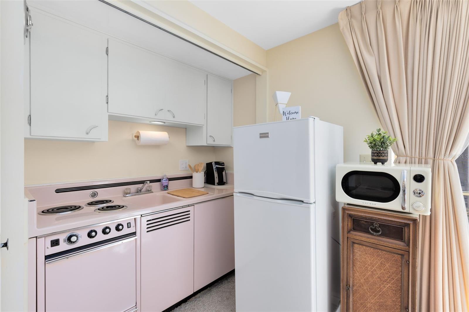 PHILLIPS CIRCLE REP - Residential