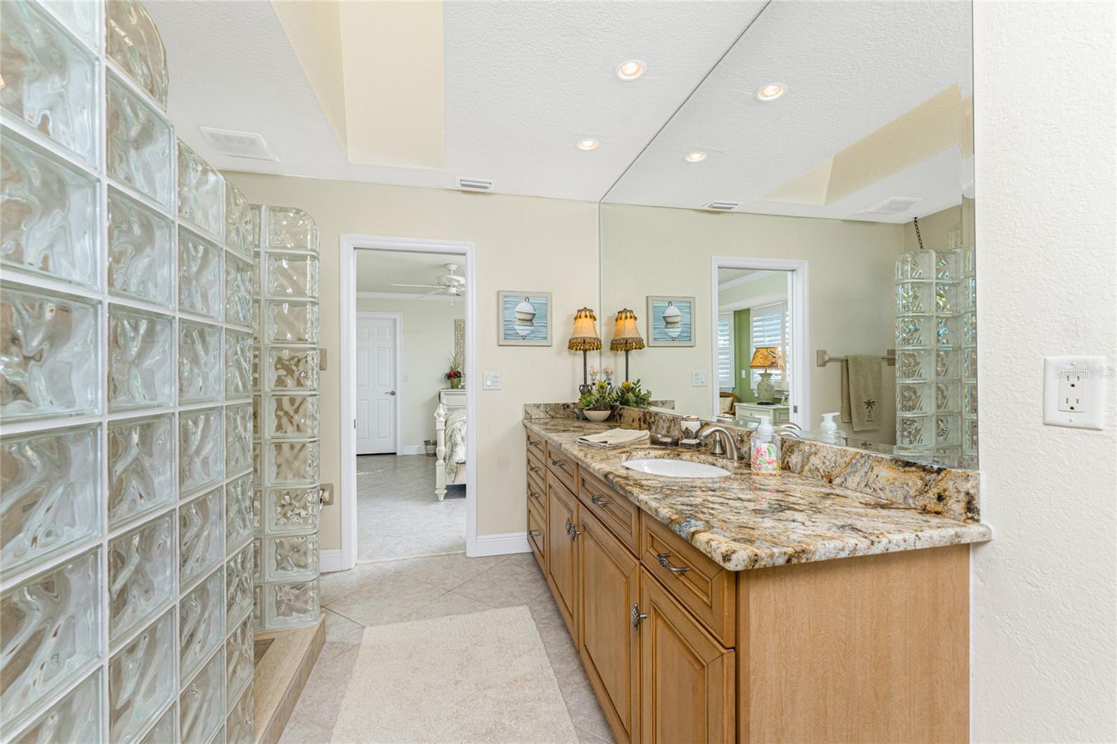 PUNTA GORDA ISLES SEC 06 - Residential