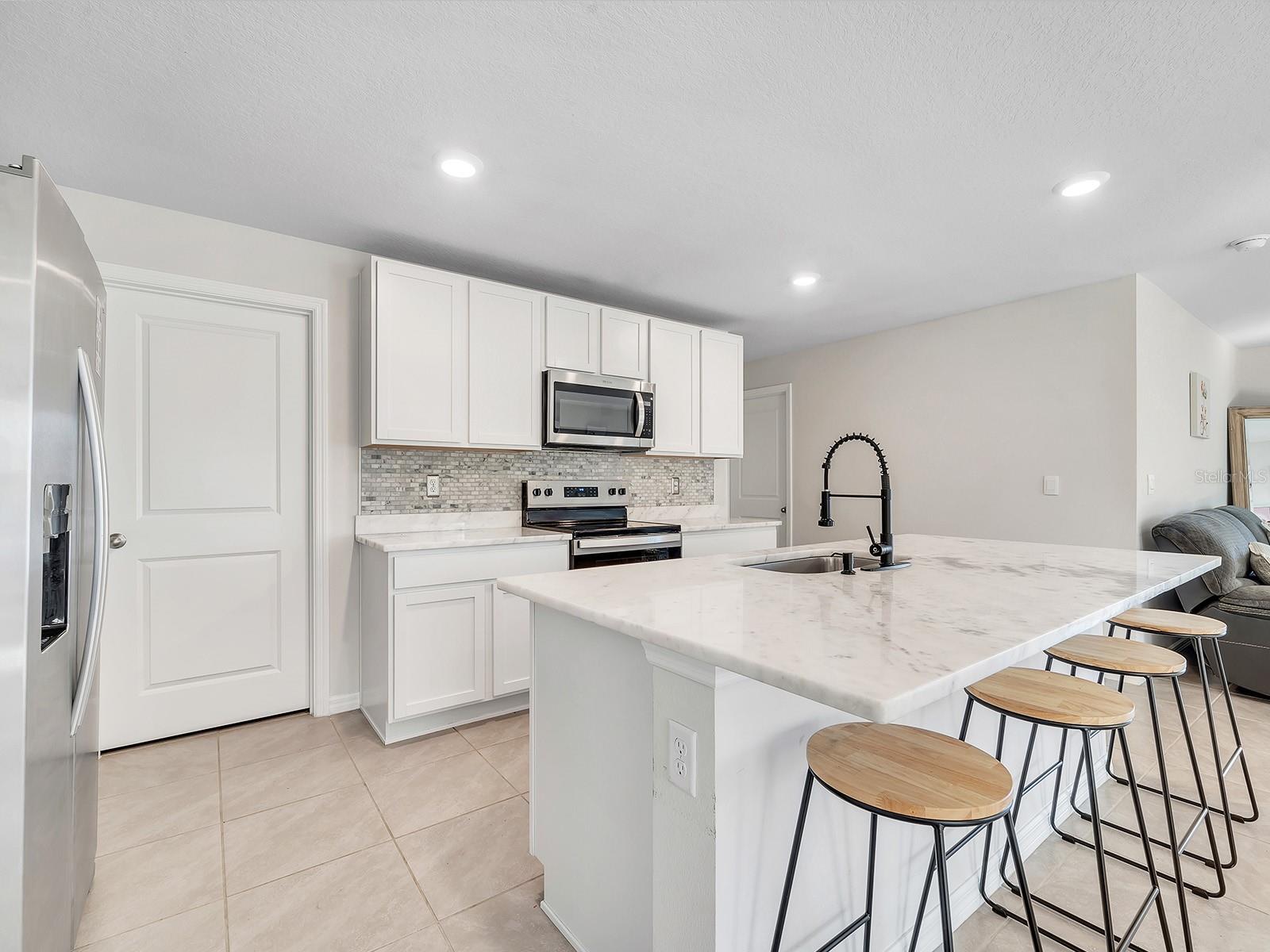 EVERGREEN PH II - Residential Lease