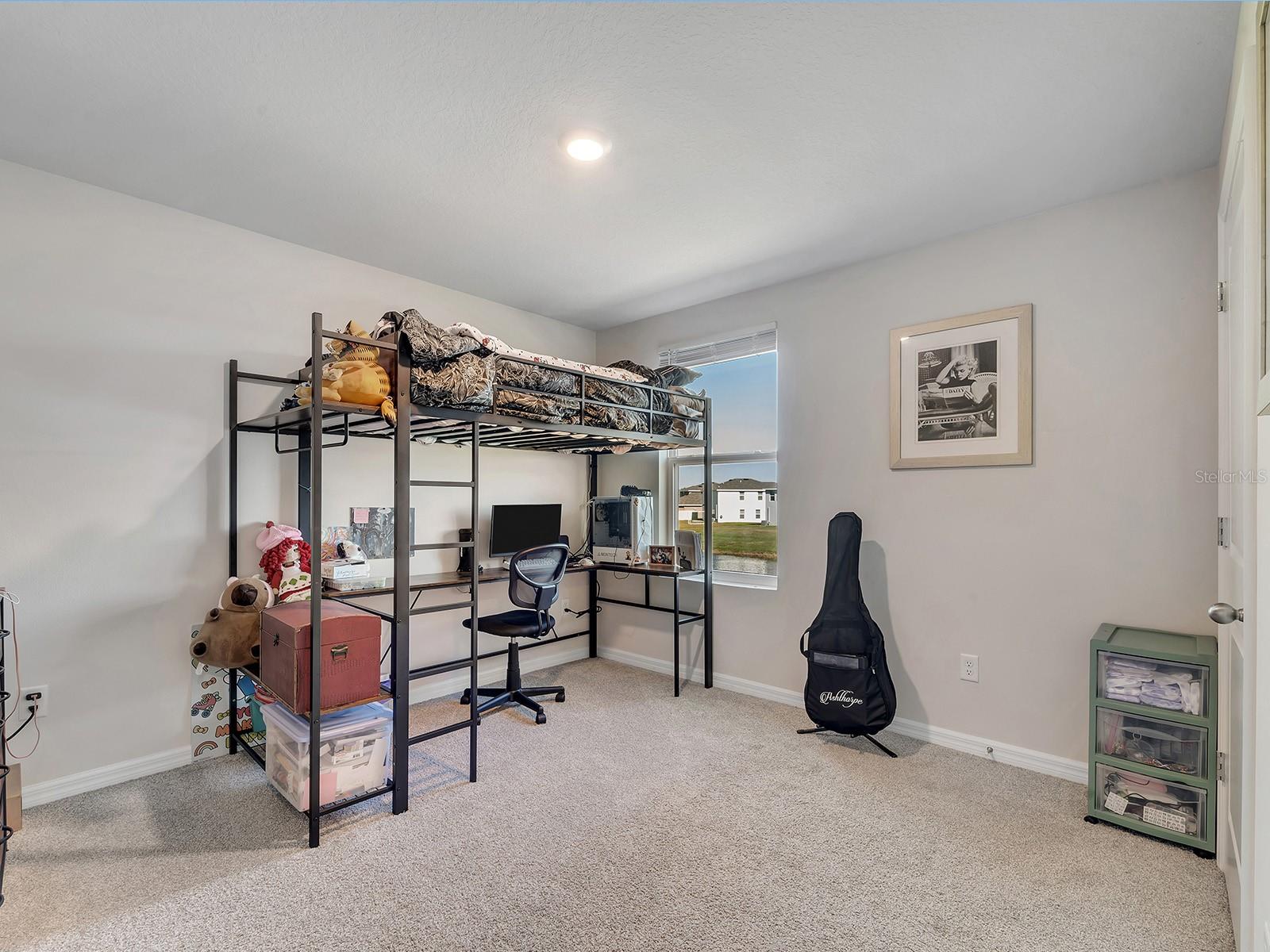 EVERGREEN PH II - Residential Lease