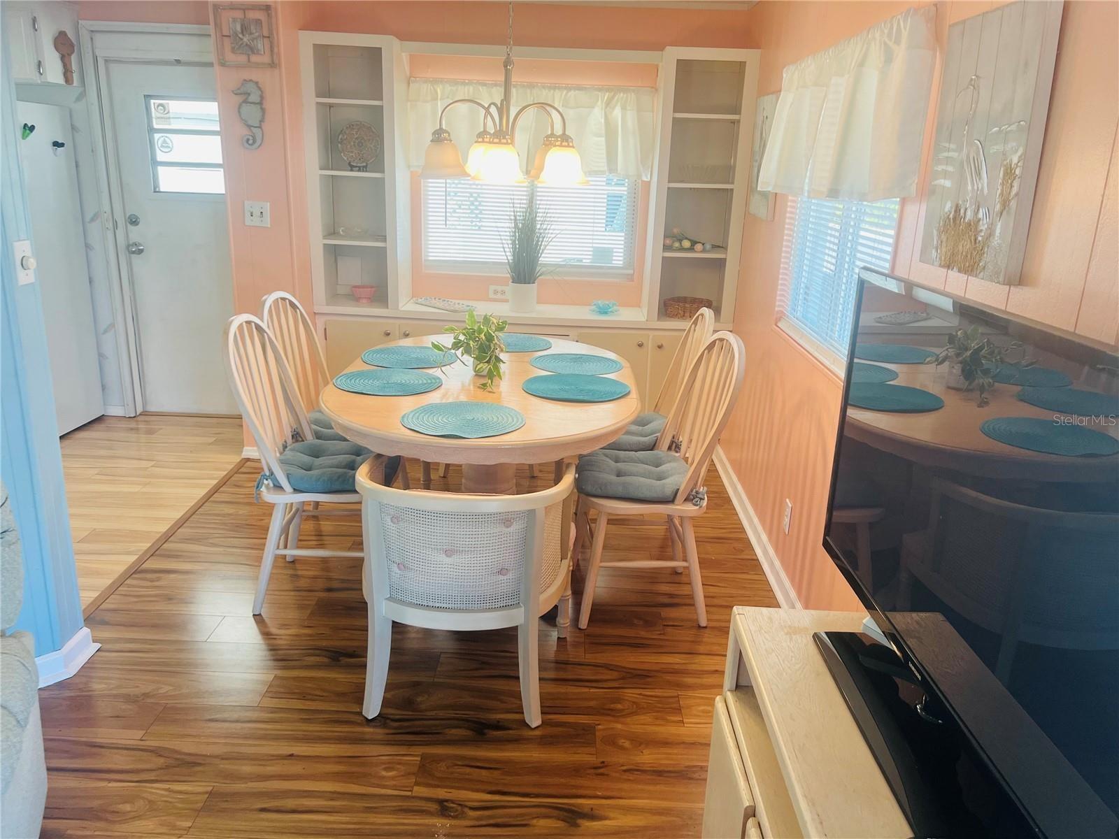 VENETIAN ESTATES - Residential