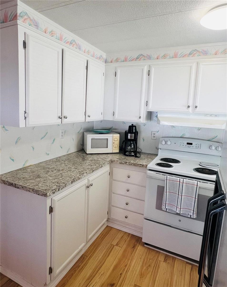 VENETIAN ESTATES - Residential