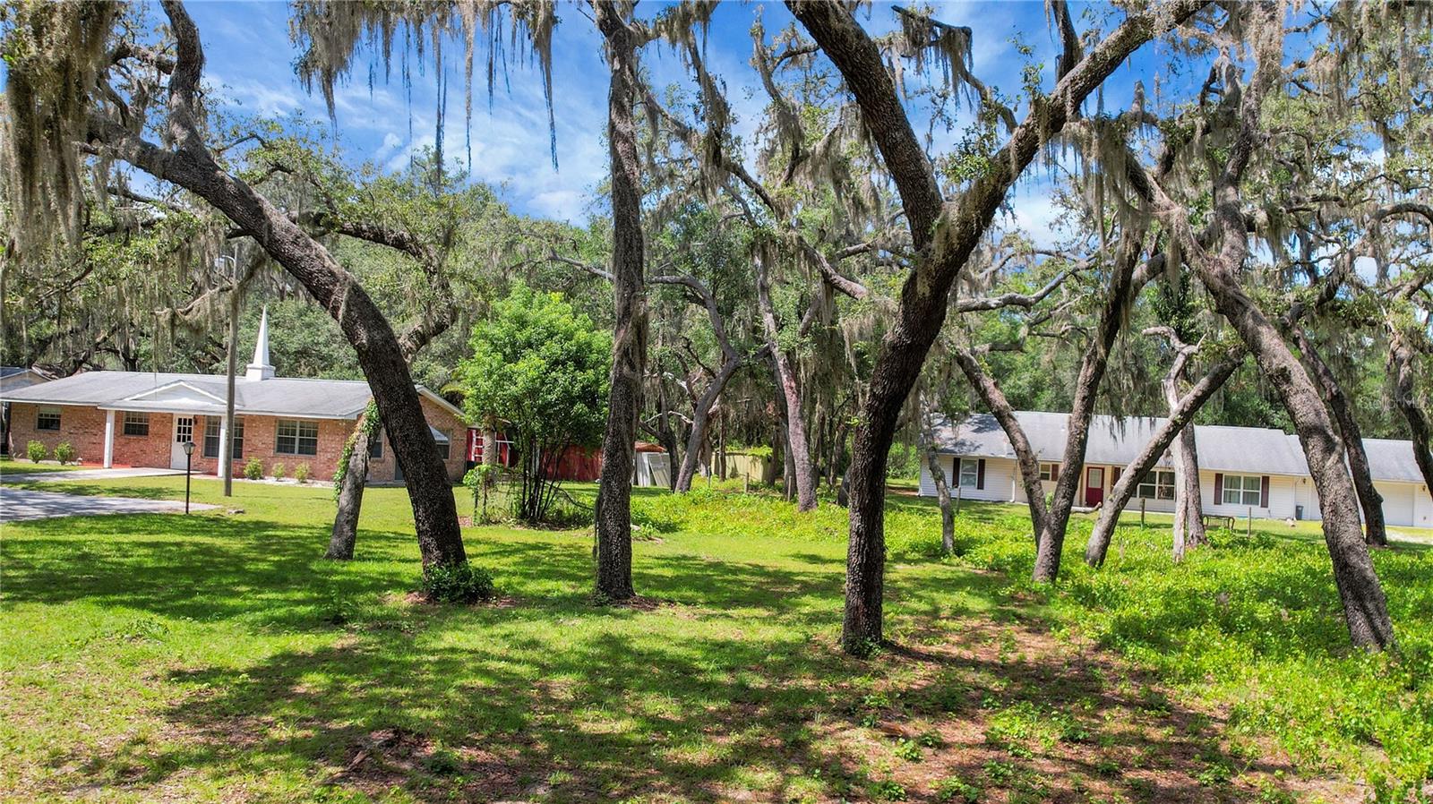 CATHEDRAL ARCH ESTATES - Residential