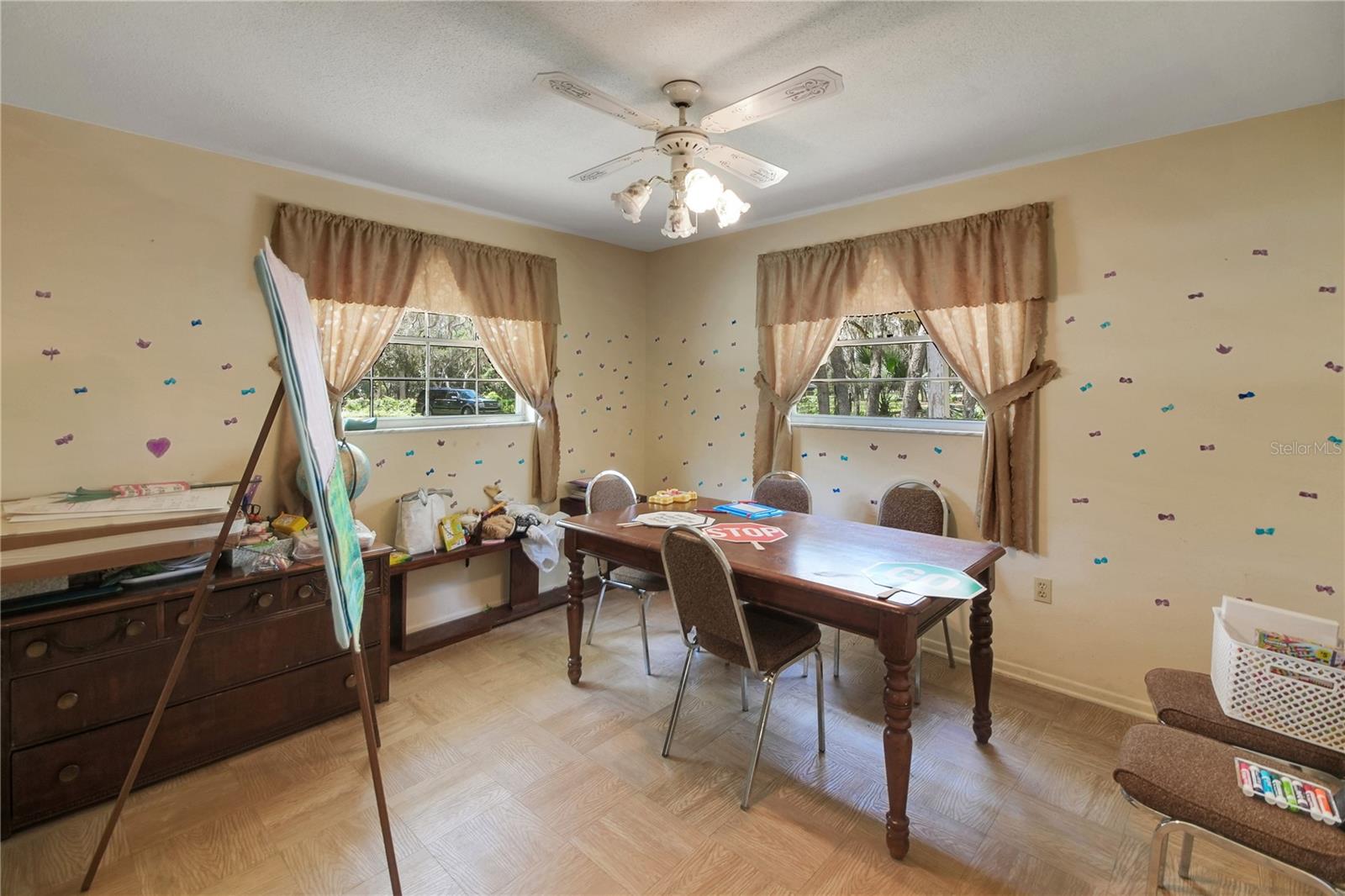 CATHEDRAL ARCH ESTATES - Residential