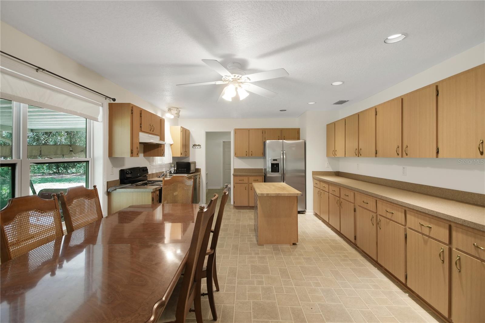 CATHEDRAL ARCH ESTATES - Residential
