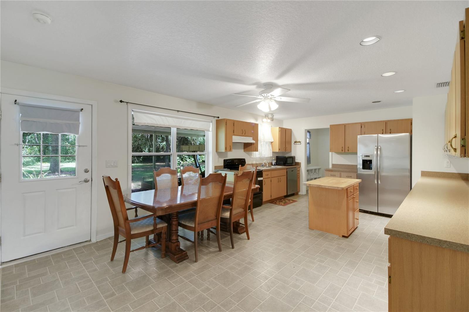 CATHEDRAL ARCH ESTATES - Residential