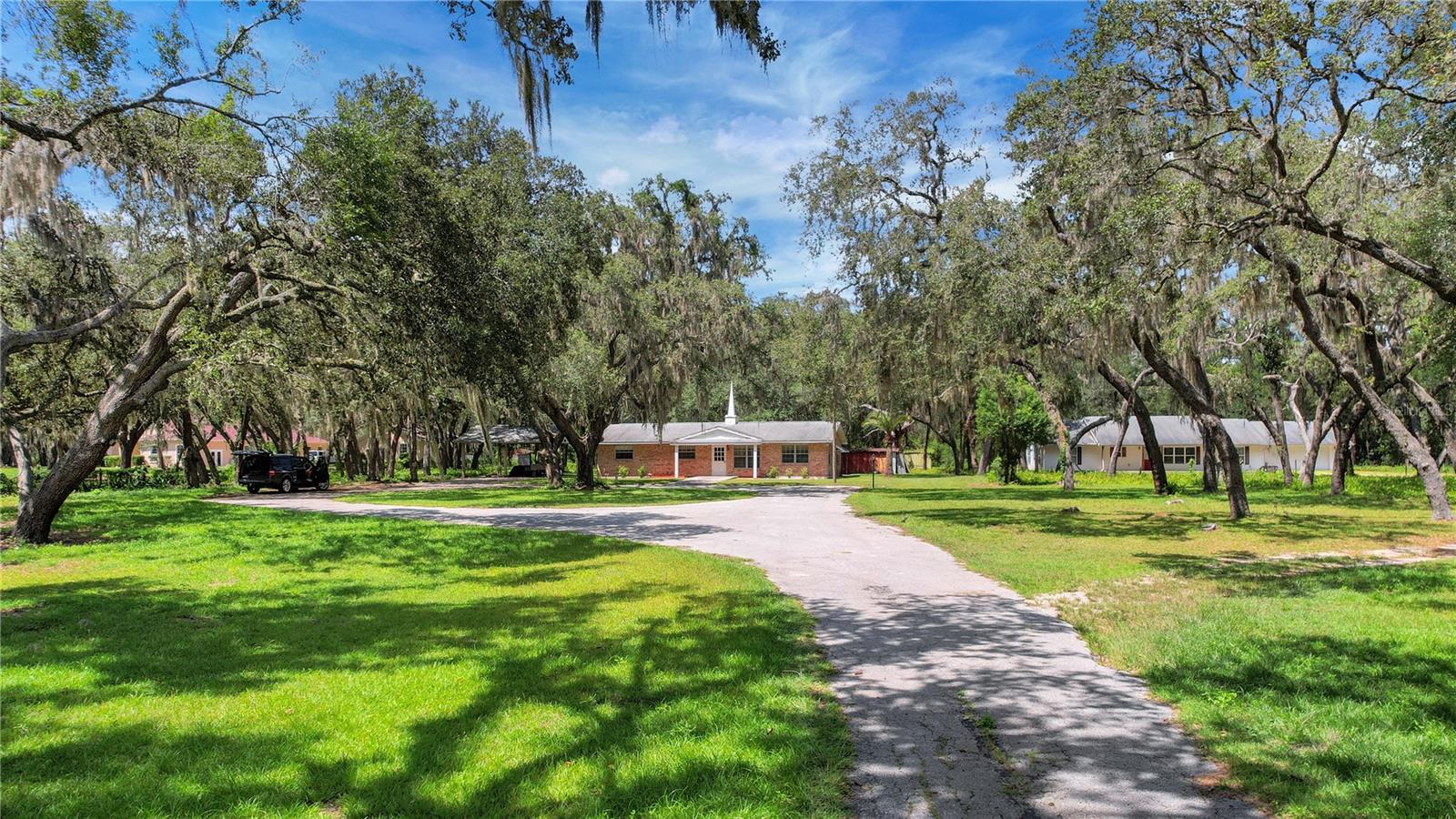 CATHEDRAL ARCH ESTATES - Residential