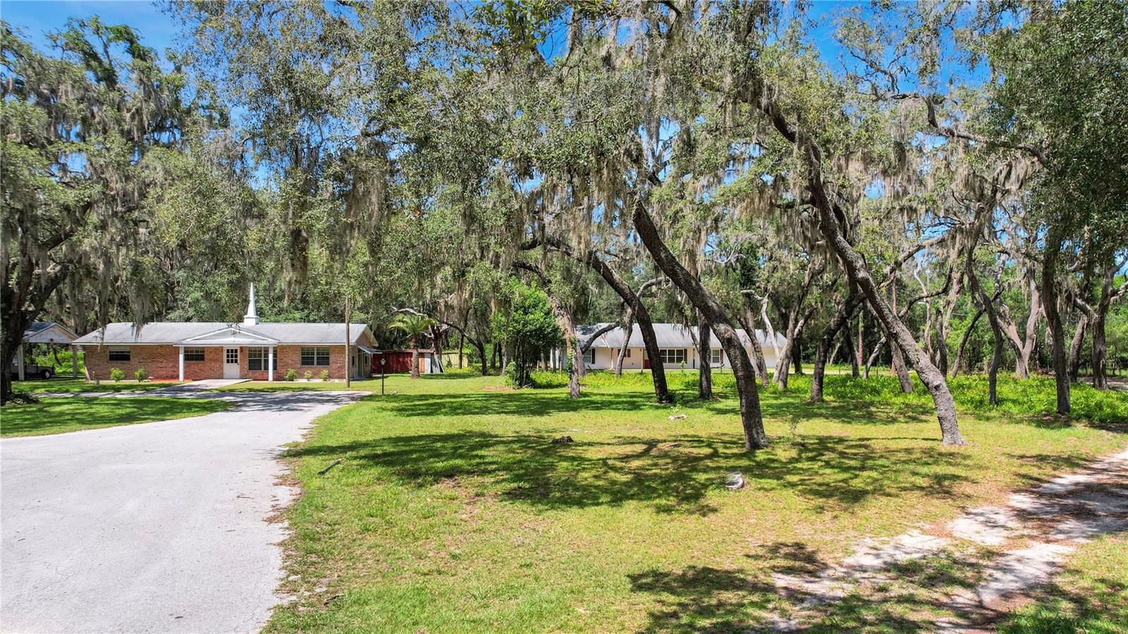 CATHEDRAL ARCH ESTATES - Residential