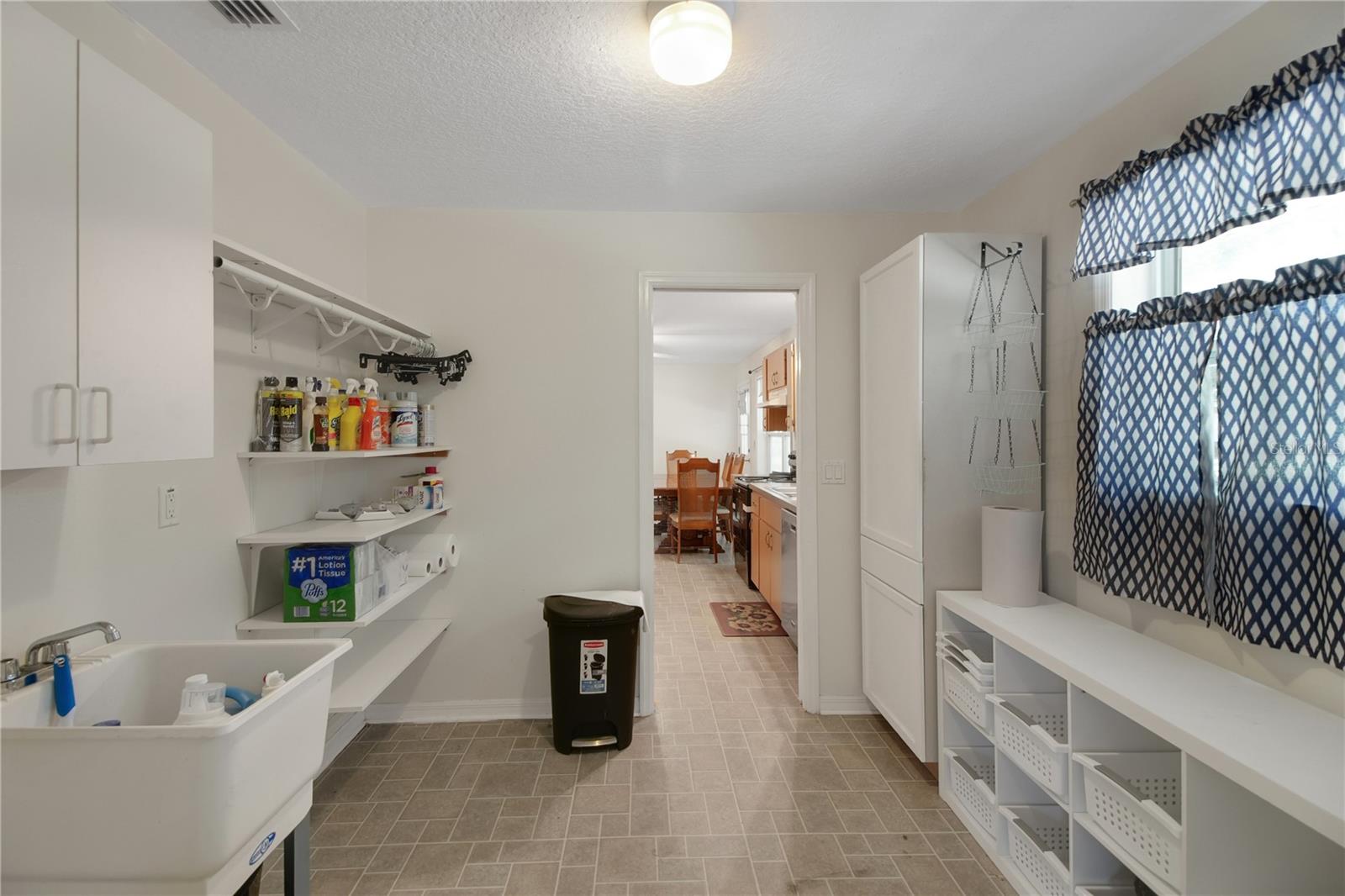 CATHEDRAL ARCH ESTATES - Residential