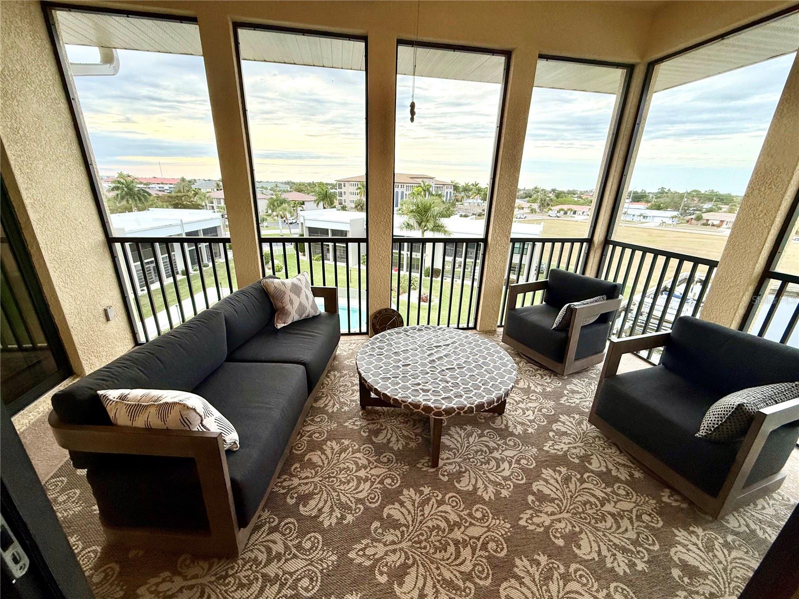 OUTLOOK COVE - Residential