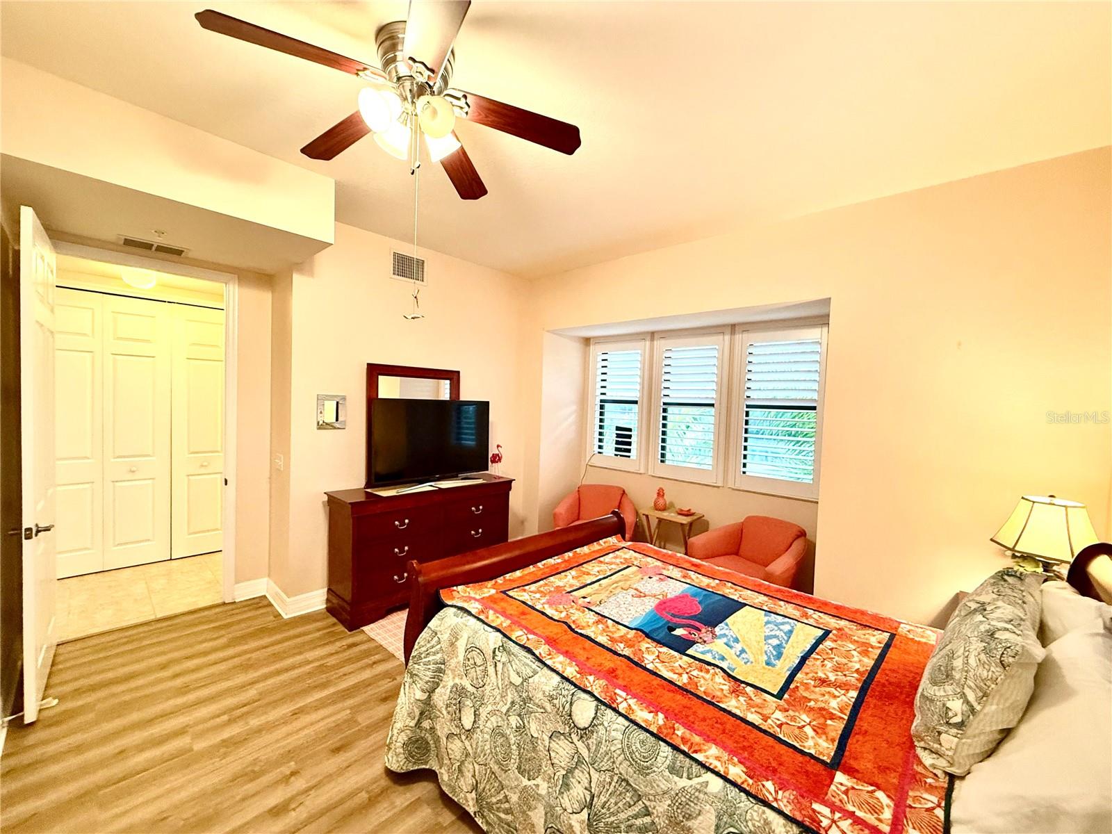 OUTLOOK COVE - Residential