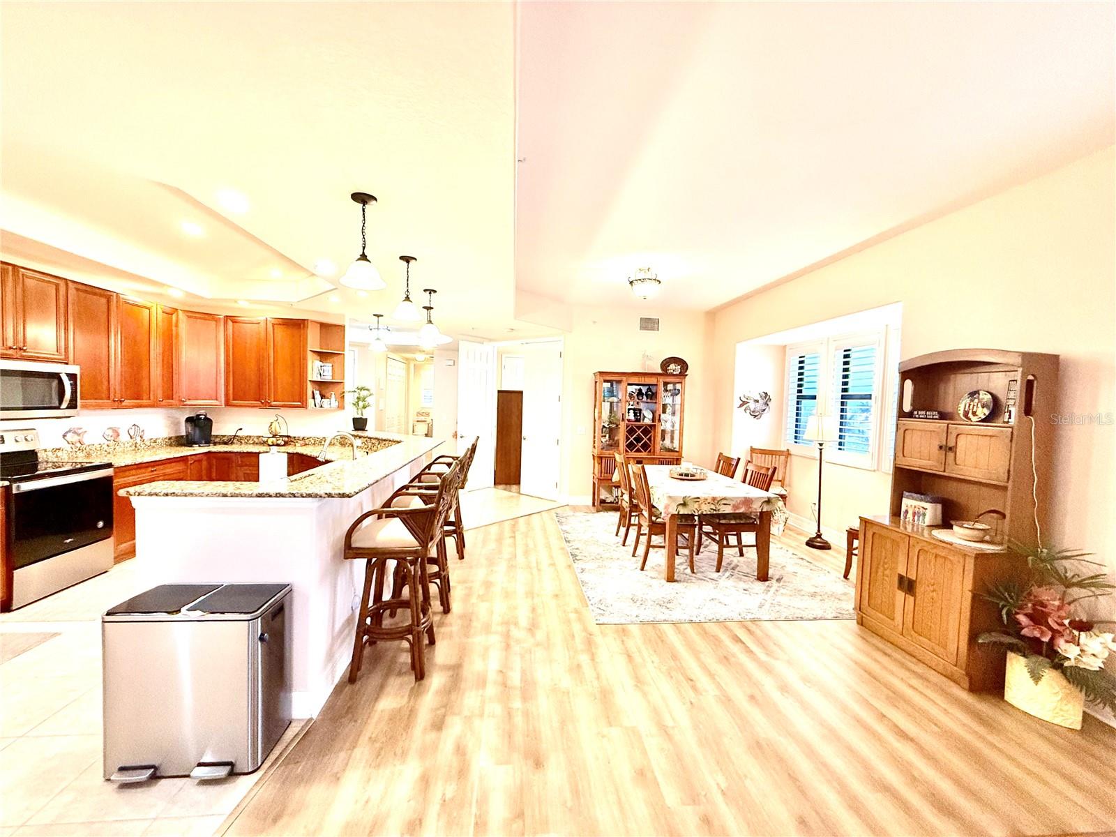 OUTLOOK COVE - Residential