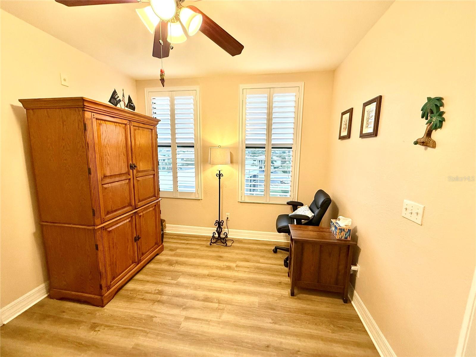 OUTLOOK COVE - Residential