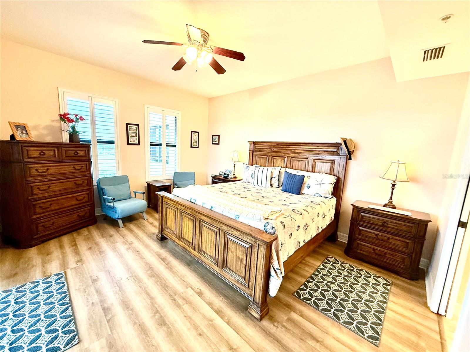 OUTLOOK COVE - Residential