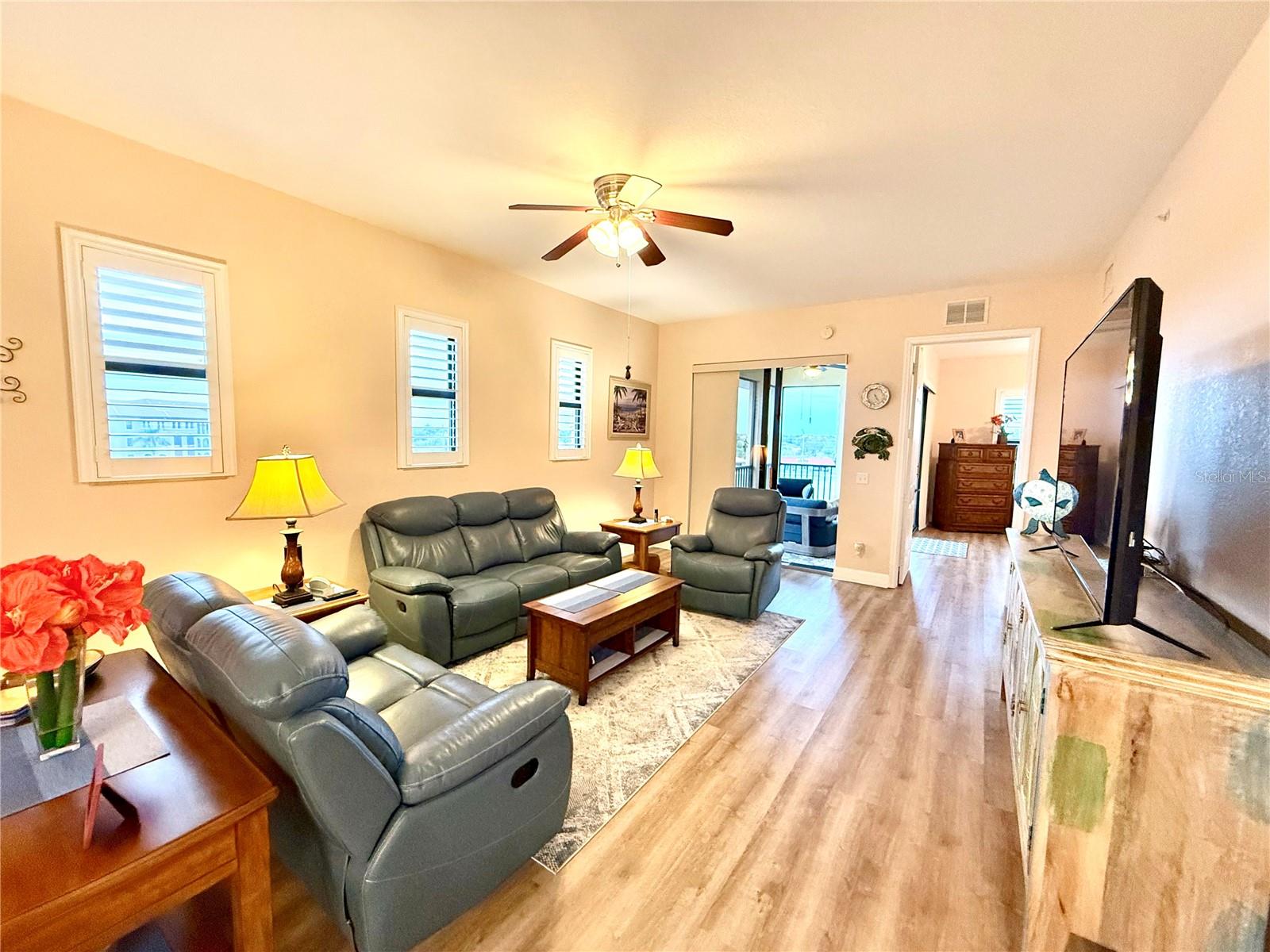 OUTLOOK COVE - Residential