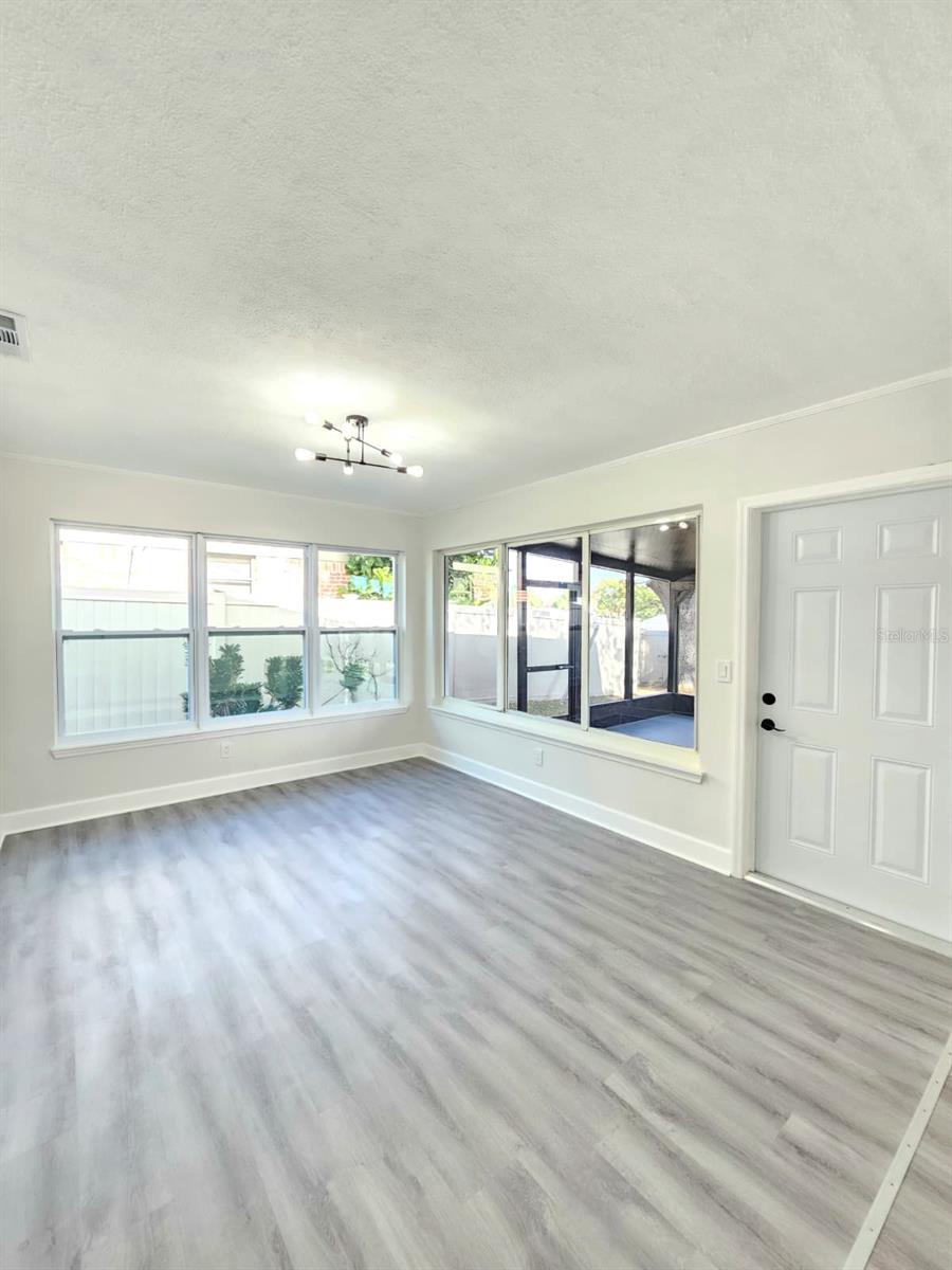 FOREST HILLS ESTATES - Residential