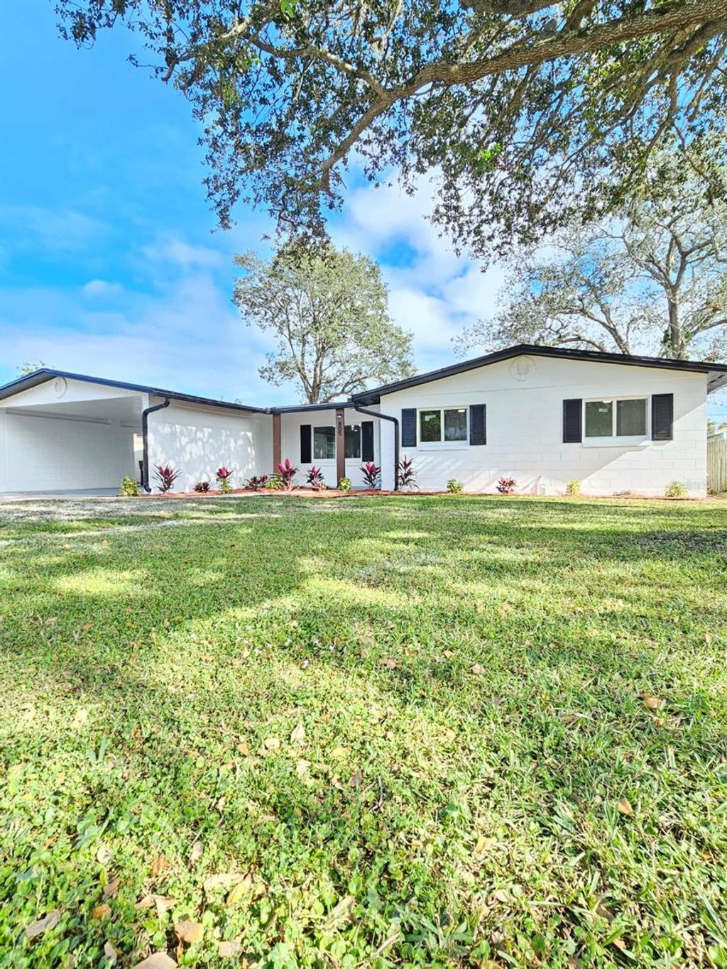 Photo of 805 Highland Terrace, Titusville, FL 32796 (MLS # S5140377)