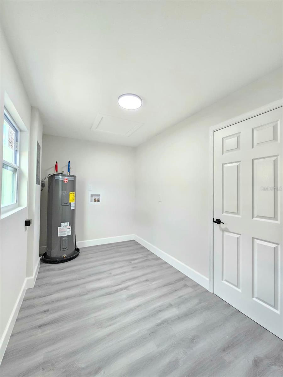 FOREST HILLS ESTATES - Residential