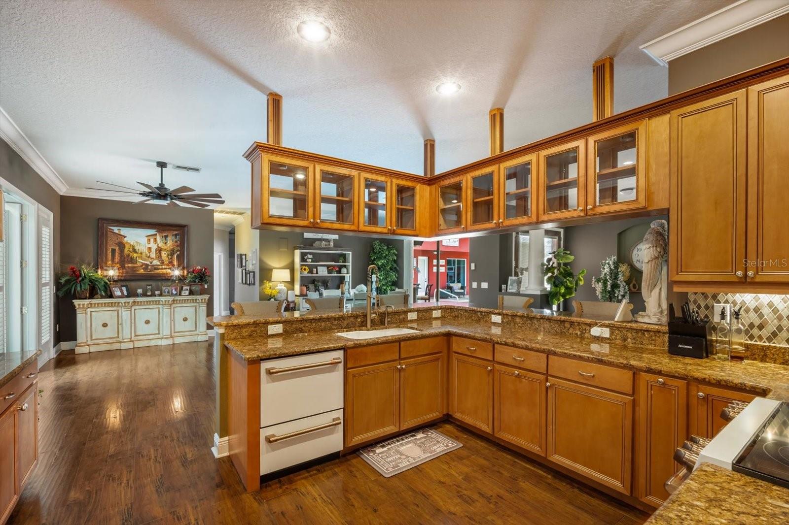 WOODLAND WATERS PH 4 - Residential