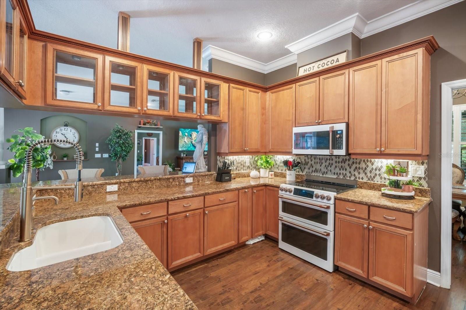 WOODLAND WATERS PH 4 - Residential