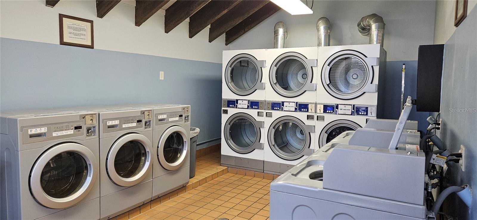 BRETTON WOODS - Residential