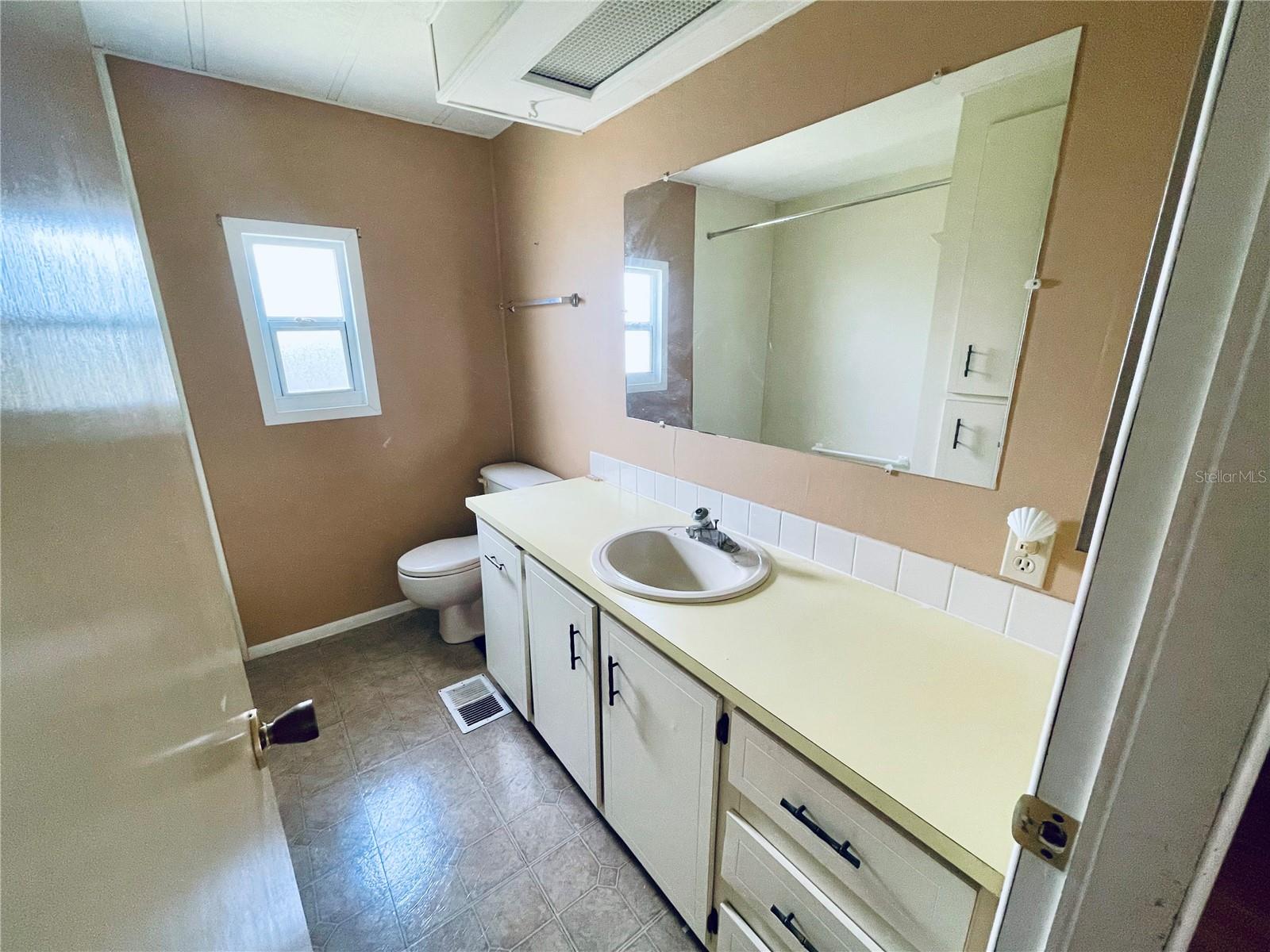 BLUE JAY MOBILE HOME ESTATES CONDO - Residential