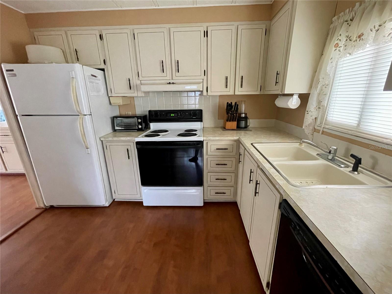 140 MOUNTAIN FIR DRIVE