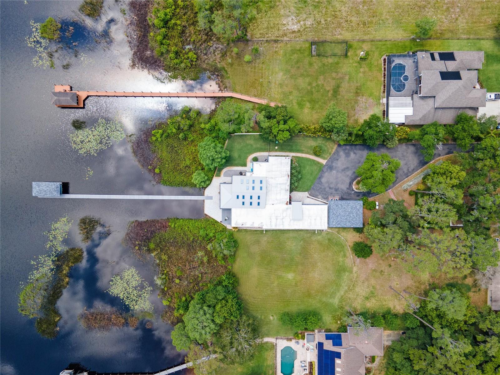 LAKE MARY JANE SHORES - Residential