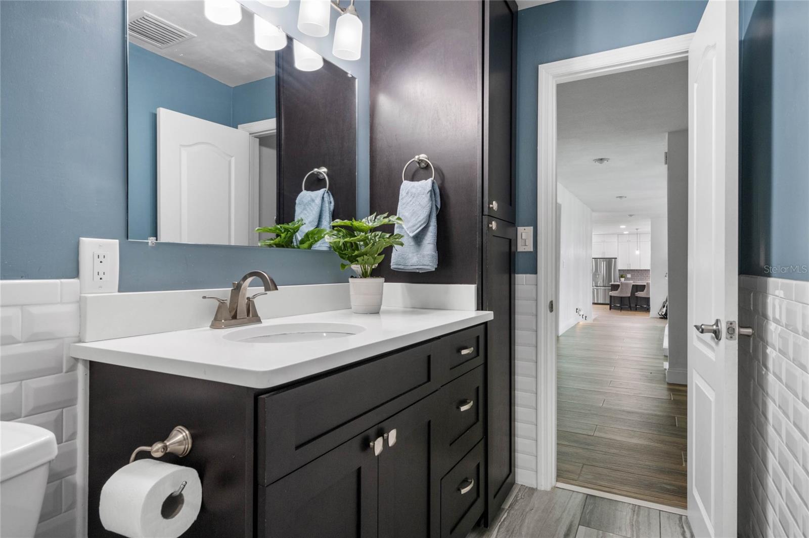 LAKE MARY JANE SHORES - Residential