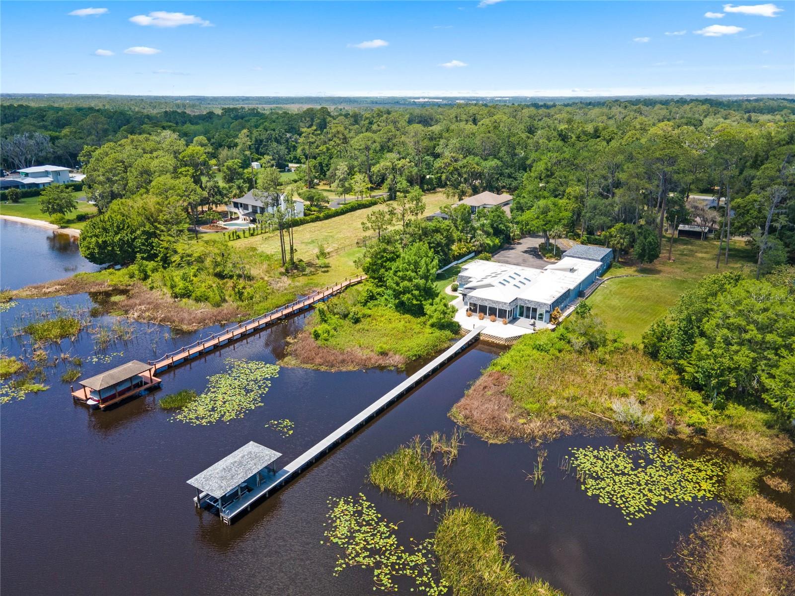 LAKE MARY JANE SHORES - Residential