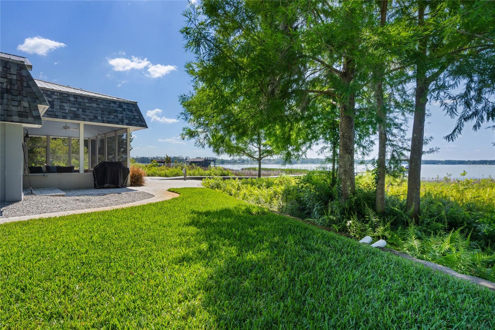 LAKE MARY JANE SHORES - Residential