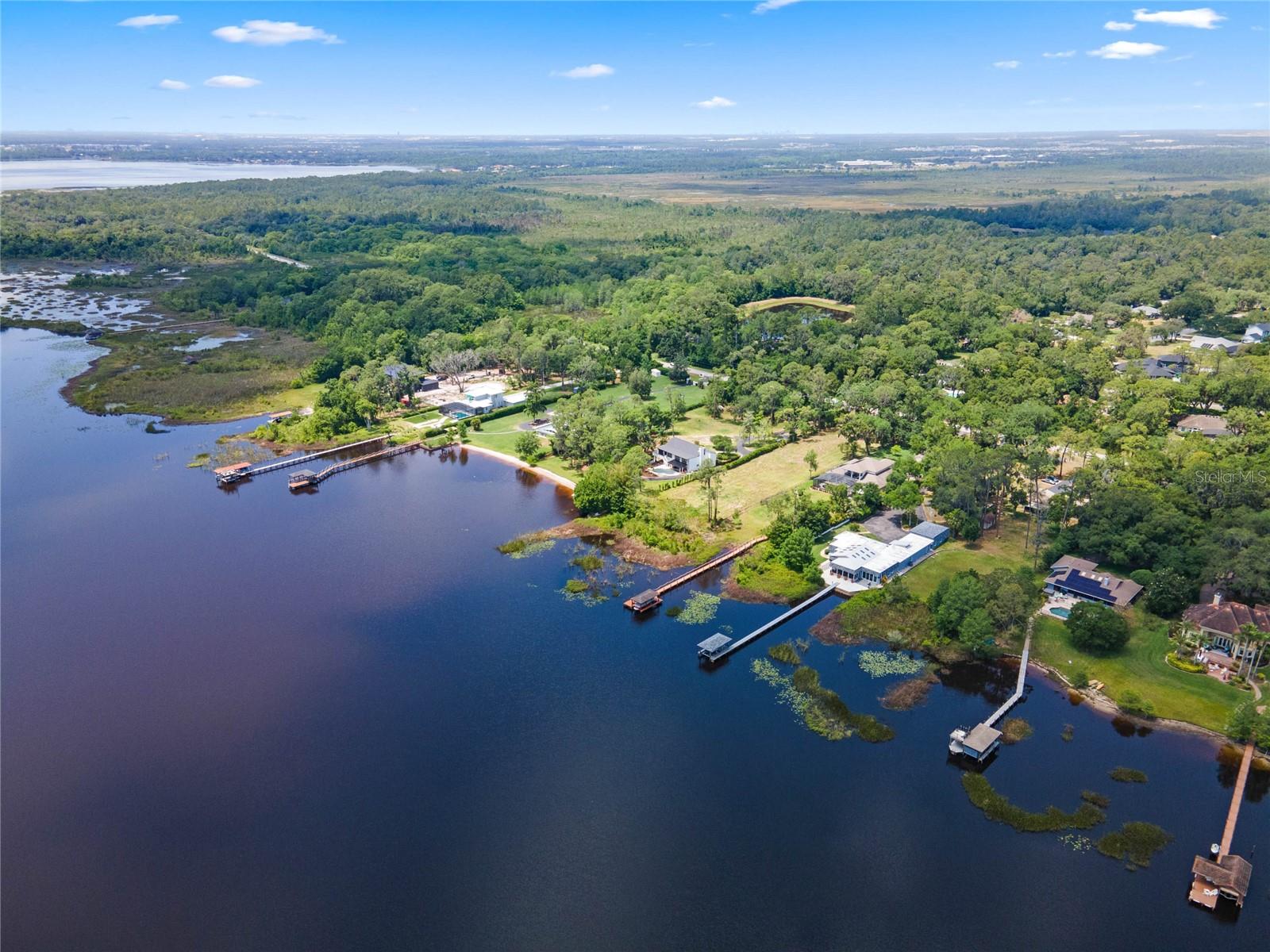 LAKE MARY JANE SHORES - Residential