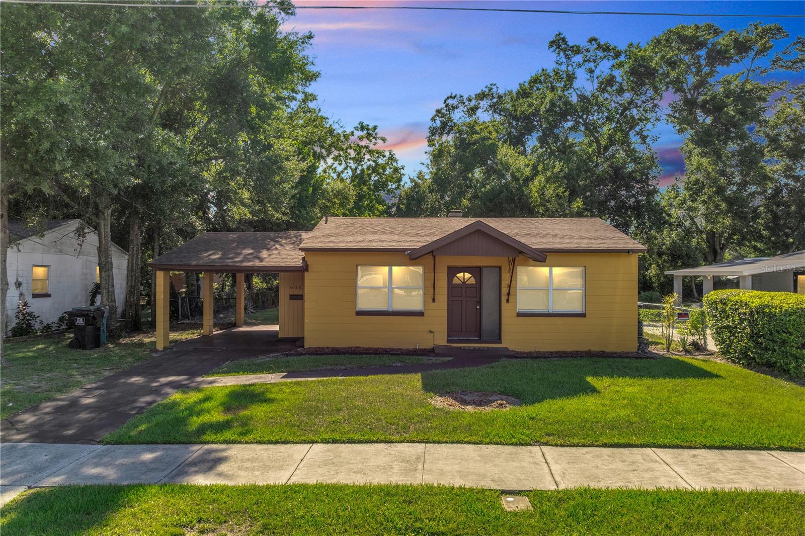 Welcome to 608 Cookman Ave, a home full of charm in one of Orlando’s historic neighborhoods. This 3-bedroom, 1-bath residence has been thoughtfully maintained over the years and offers both comfort and peace of mind with a series of valuable updates.
The property sits on a spacious lot with a welcoming front yard and a large backyard — ideal for enjoying the outdoors, gathering with friends, or simply relaxing in your own space. Inside, the warm and inviting layout makes it easy to imagine this home as your own.
Recent updates include: new roof (2018), attic insulation (2021), A/C system (2022), and exterior paint (2024). The bathroom has been refreshed with a new toilet (2024), tile flooring, cabinet, and mirror (2017). New flooring was also installed throughout the home in 2017. Added peace of mind comes with an active home warranty covering plumbing, electrical, and sewer systems, along with termite protection and pest control services in place for 2025. Conveniently located near Downtown Orlando with easy access to shopping, dining, and major roadways, this home combines neighborhood character with thoughtful improvements in a location you’ll love.
Call for your appointment today to make this beautiful home yours!!!
***THIS PROPERTY QUALIFIES FOR THE $10,000 COMMUNITY DOWN PAYMENT ASSISTANCE PROGRAM FOR FIRST-TIME HOMEBUYERS THROUGH AMERIS BANK.***