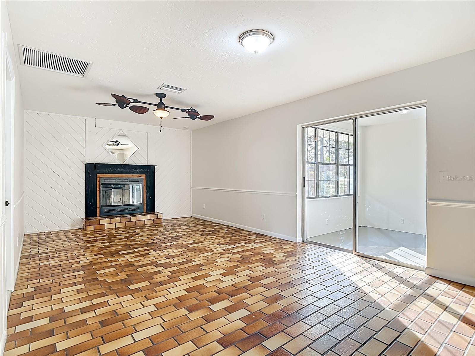 SAN CARLOS PARK SW ADD - Residential